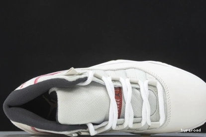 Hyperoad TINT AIR PLATINUM JORDAN 11 0715
